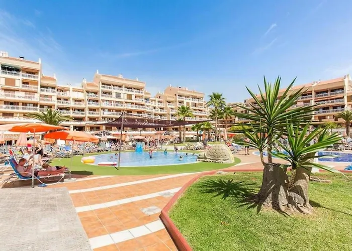 Two Bedroom In Beachfront Complex With Pool In Playa De Americas. Apartmán Playa de las Americas (Tenerife)